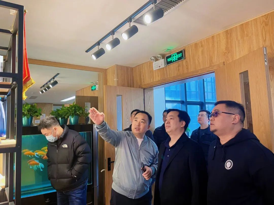 郑州市体育局、郑东新区教文体局领导莅临宝盈bbin直营平台体育调研指导